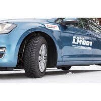 Bridgestone Blizzak LM001 245/45R20 103W Image #3