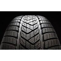 Pirelli Scorpion Winter 235/50R18 101V Image #2