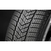Pirelli Scorpion Winter 235/50R20 104V Image #5