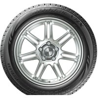 Bridgestone Blizzak VRX 245/45R18 96S Image #3