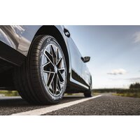 Ikon Nordman SZ2 205/55R16 94V Image #9